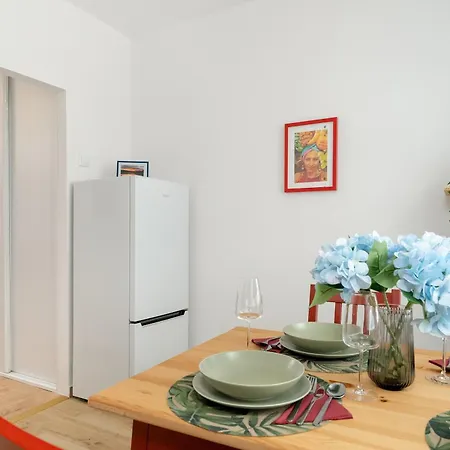 Apartment Wyjatkowy Z Balkonem By Renters Posen