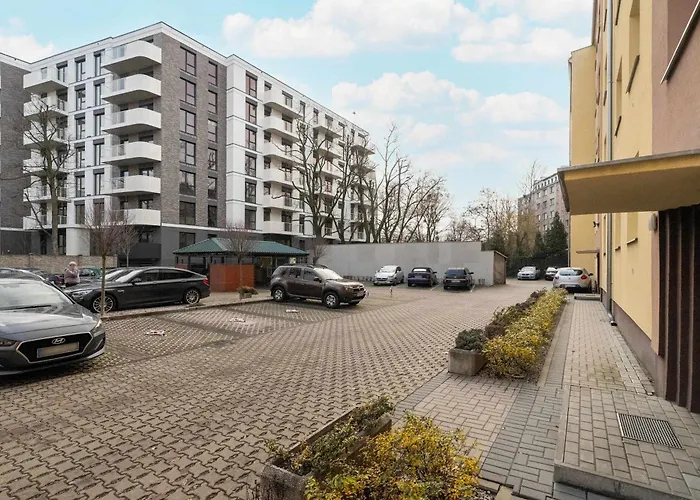 Przytulny Na Grunwaldzie Z Parkingiem By Renters Apartman Poznań