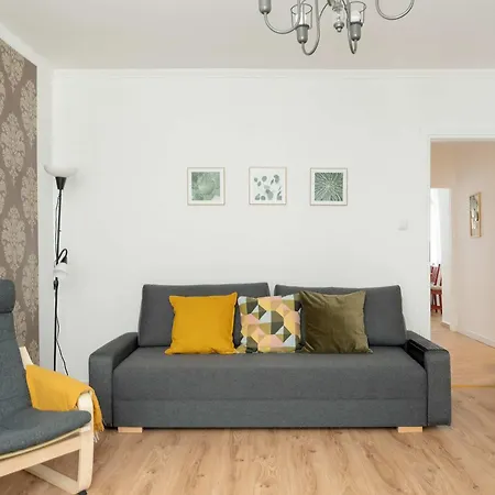 Apartman Przytulny Na Grunwaldzie Z Parkingiem By Renters